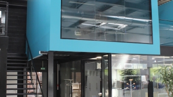 CLOISON VITRAGE KONICA 78